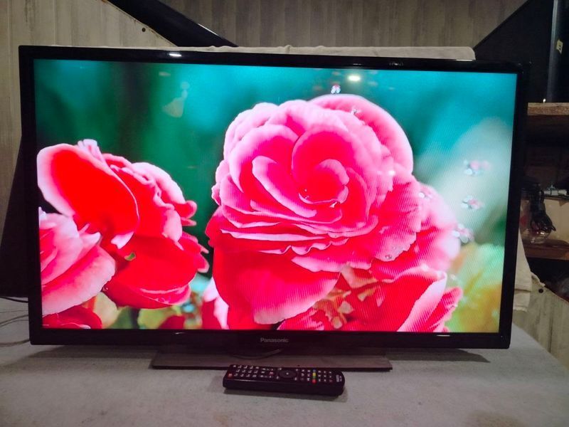 Телевізор Panasonic TX-32A300E TV-0002 фото