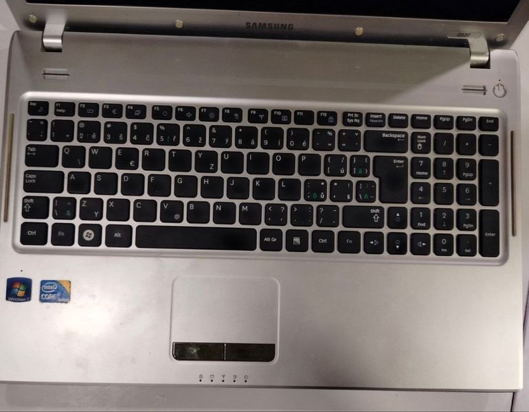 Ноутбук Samsung NP - Q530  NB-0004 фото