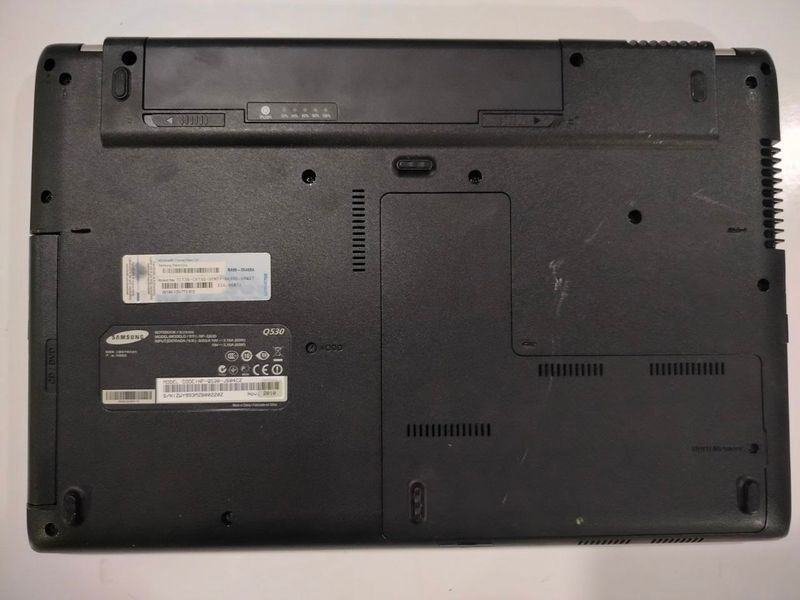 Ноутбук Samsung NP - Q530  NB-0004 фото